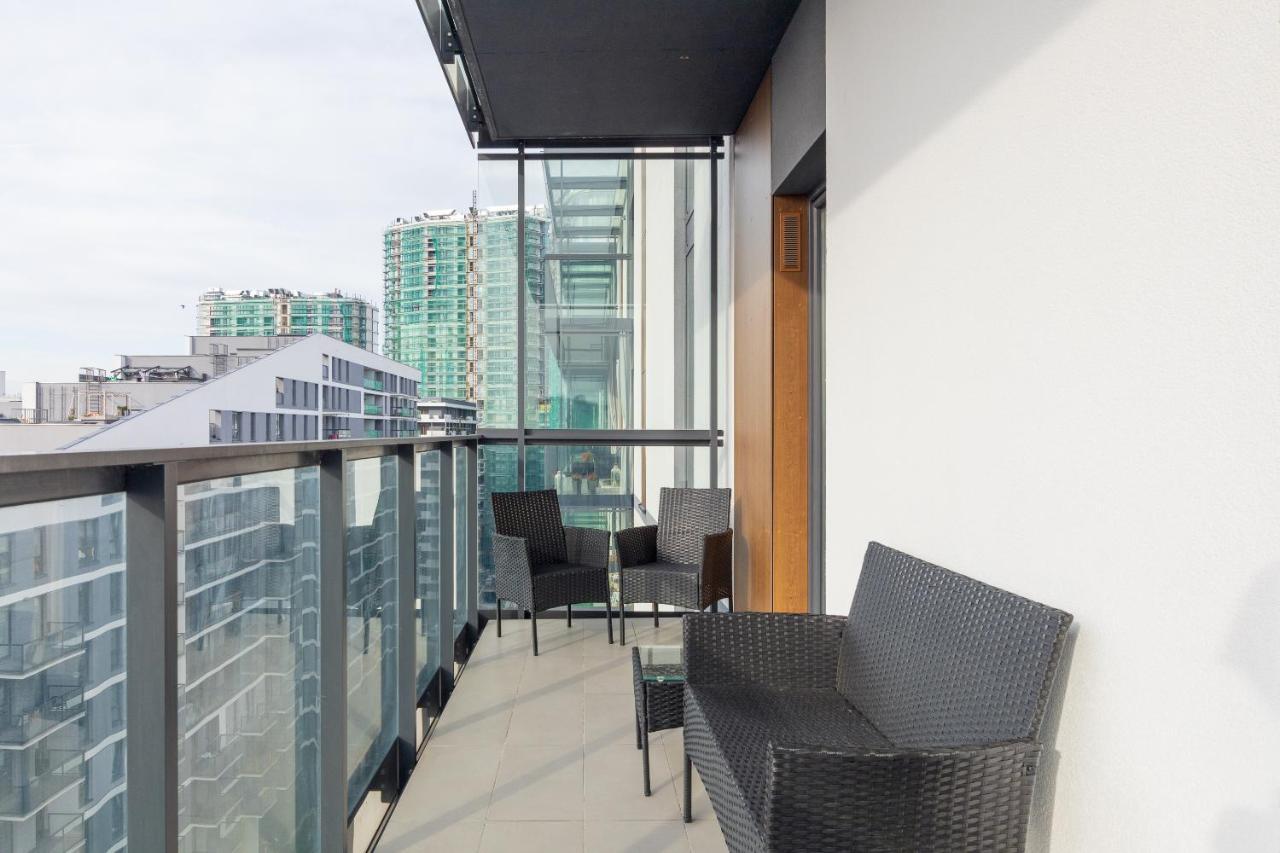 Wola Chic Blue Apartment Varşova Dış mekan fotoğraf