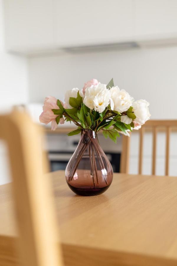 Wola Chic Blue Apartment Varşova Dış mekan fotoğraf