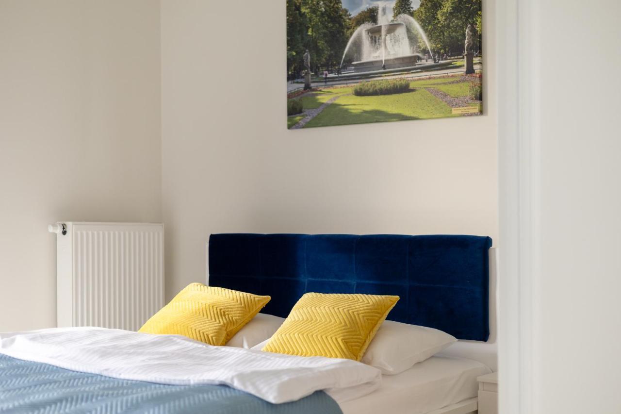 Wola Chic Blue Apartment Varşova Dış mekan fotoğraf